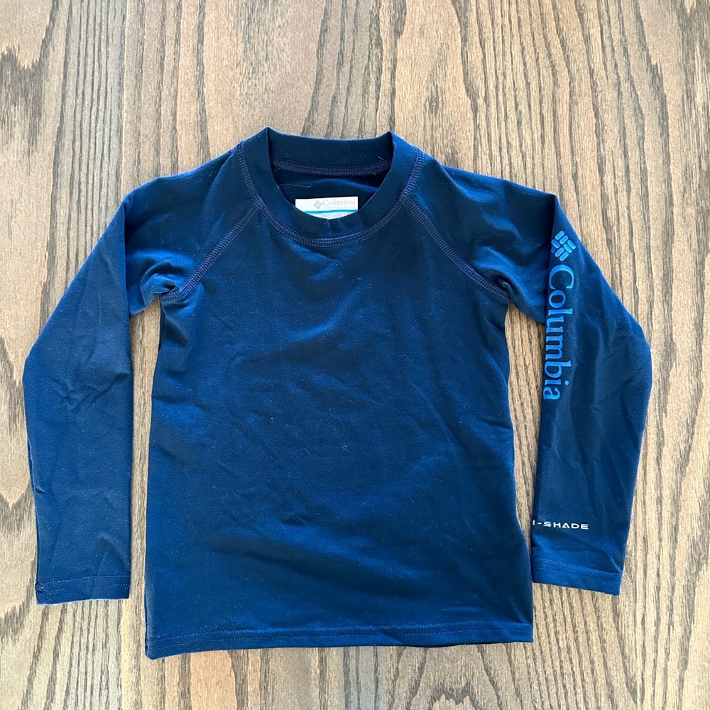 Columbia rash guard size 3